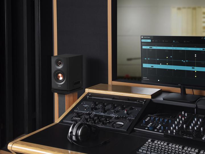 Actual product image Edifier MR5 2.1 system - Monitor Reference - black