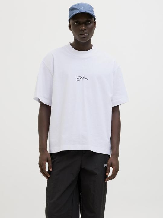 Image du produit Jack & Jones Rückenprint Rundhalsausschnitt T-shirt T-shirt (S)