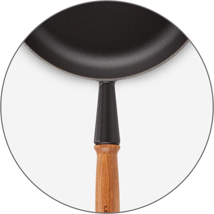 Actual product image Le Creuset Signature (28 cm, Frying pan, Cast iron)