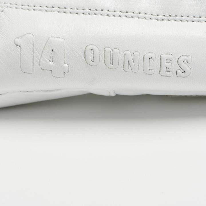 Actual product image Leone Boxing Gloves The Greatest White GN111 (18 OZ)