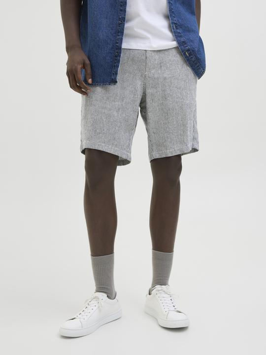 Actual product image Jack & Jones Tapered Fit Shorts Shorts (XXL)