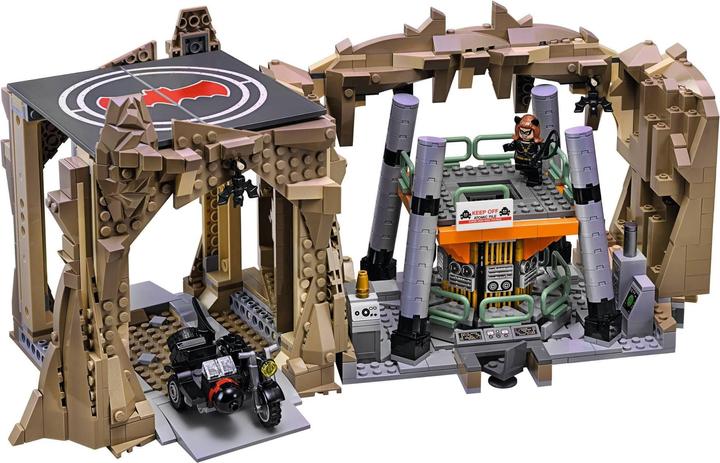 Image du produit LEGO DC Comics Super Heroes Batcave (76052, LEGO DC)