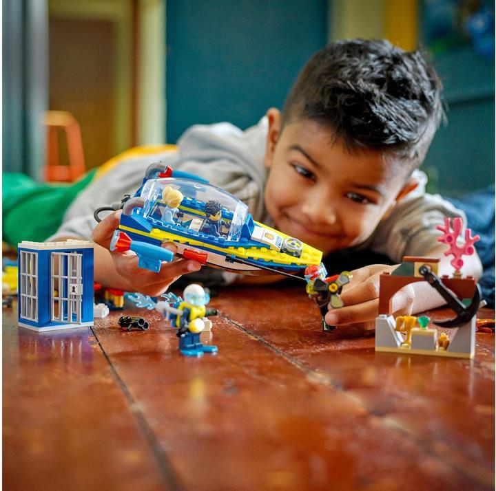 Produktbild LEGO Detektivmissionen der Wasserpolizei (60355, LEGO City)