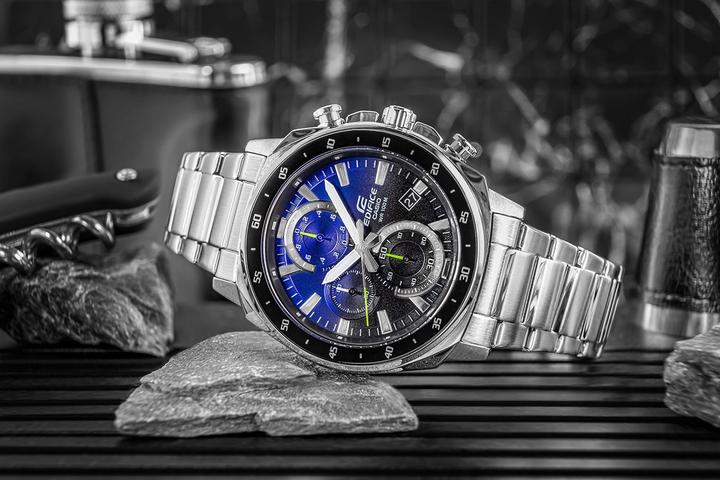 Produktbild Casio Edifice - EFV-600D-2AVUEF (Analoguhr, Chronograph, 44 mm)