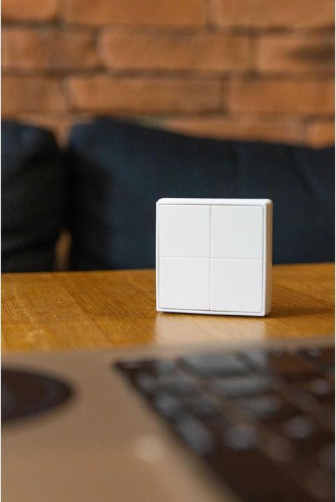 Actual product image Shelly BLU Wall Switch 4 - Stand-Alone