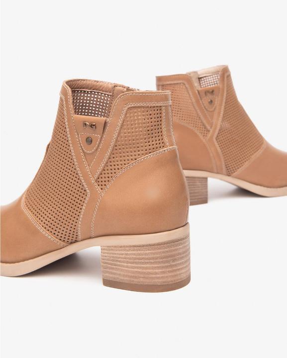 Actual product image Nero Giardini Stiefelette (39)