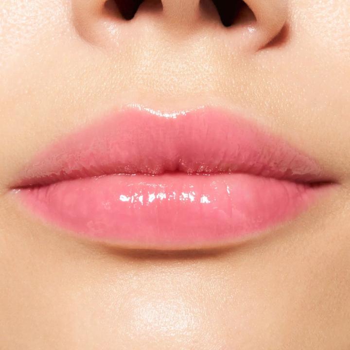 Actual product image Catrice Lip Gloss Melt and Shine 060 Malibu Barbie (060 Malibu Barbie)