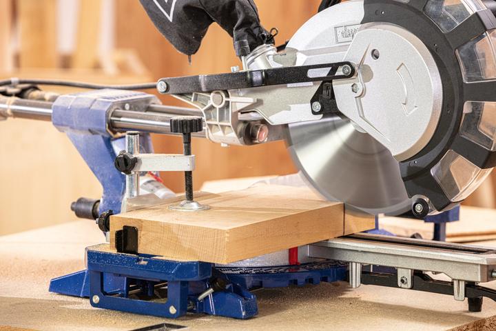 Productafbeelding Scheppach Afkortzaag 210 mm incl. 2e zaagblad
