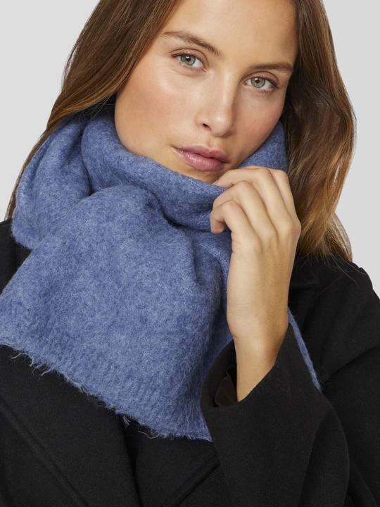 Actual product image Vila Basic scarf