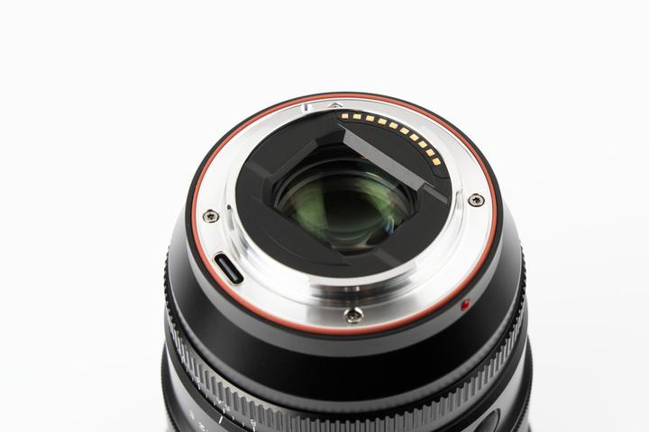 Actual product image Viltrox FE 75mm f1.2 Sony E-Mount (Sony E, APS-C / DX)