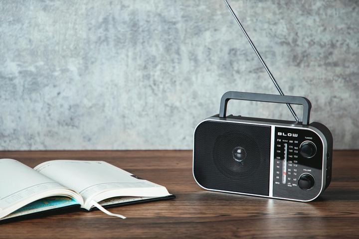 Actual product image Blow Radio Receiver Ra6 Black (AM, VHF)