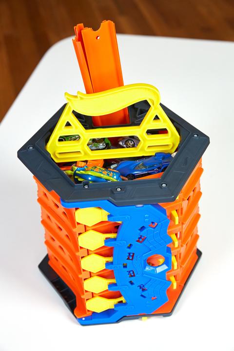 Actual product image Hot Wheels roll out the raceway race track