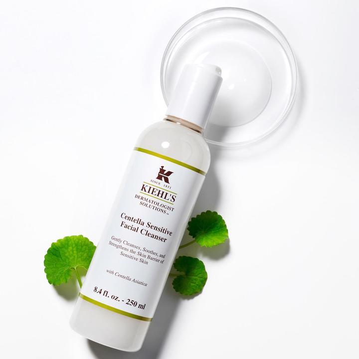 Actual product image Kiehl's Centella Sensitive Facial Cleanser (Gel, 250 ml)