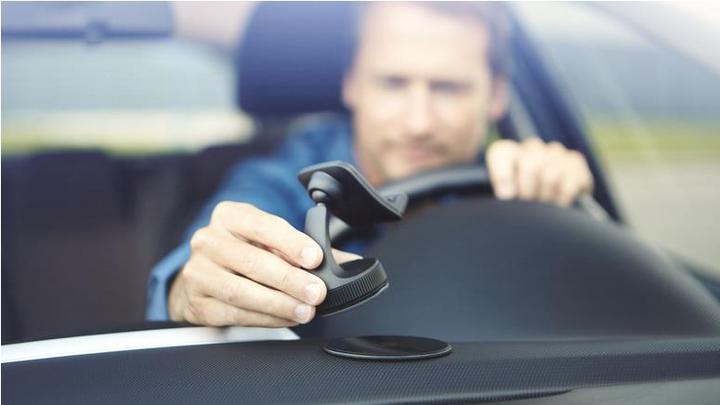 Actual product image TomTom Adhesive discs