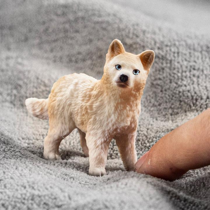 Actual product image Schleich Arctic wolf pup
