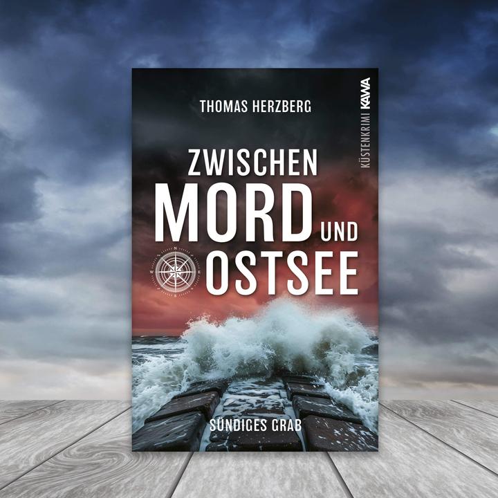 Immagine prodotto Sündiges Grab (Zwischen Mord und Ostsee - Küstenkrimi 6) (Tedesco, Thomas Herzberg, 2024)