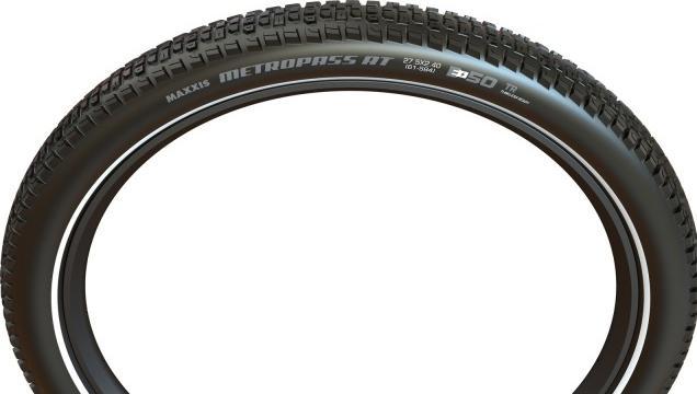 Immagine prodotto Maxxis Metro Pass AT (27.5 x 2.60, 66-584)