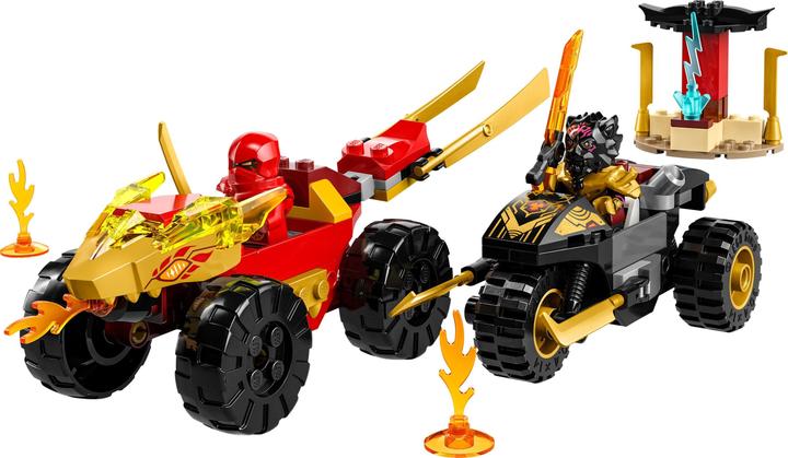 Actual product image LEGO 71789 Chase with Kai's speedster and Ras' motorbike (71789, LEGO Ninjago)