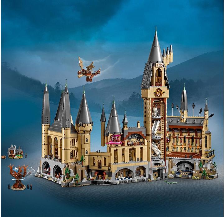 Produktbild LEGO Harry Potter Hogwarts Castle (71043, LEGO Harry Potter, LEGO Seltene Sets)