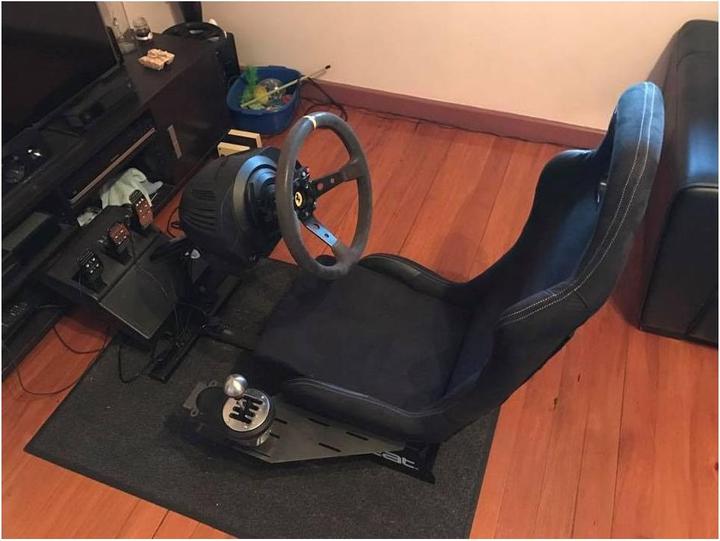 Image du produit Playseat Evolution Alcantara