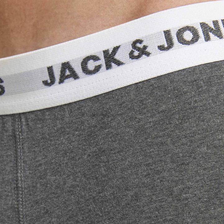Actual product image Jack & Jones Solid (L, pack of 12)