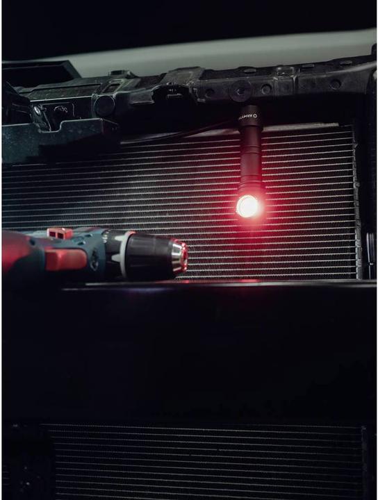 Actual product image ArmyTek Wizard C2 WR Magnet USB Multifunction Lamp warm & red (11.20 cm, 1100 lm)