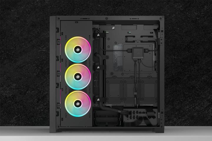 Actual product image Corsair iCUE LINK System Hub