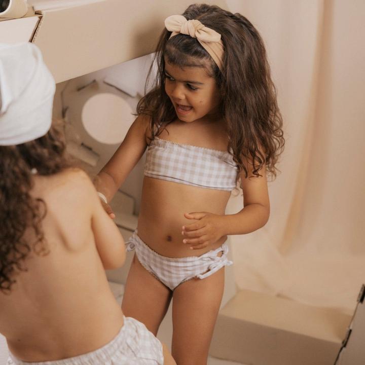 Produktbild Mrs. Ertha 2er-Pack Twiny-Stirnbänder – Blumenstrauss-Silhouette