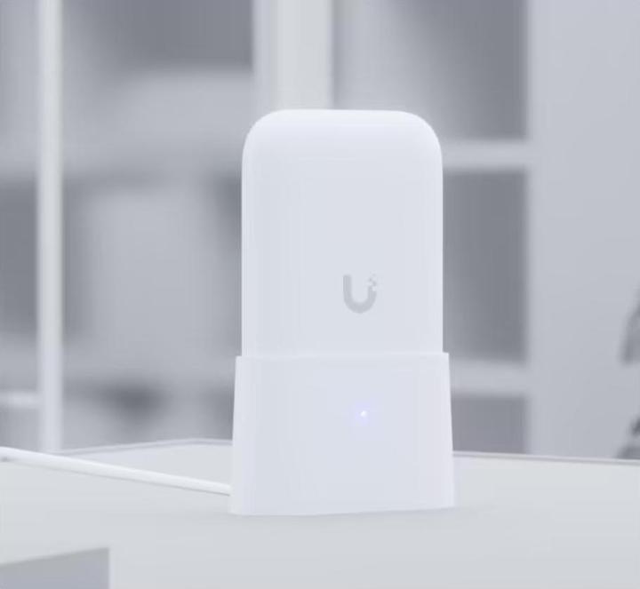 Produktbild Ubiquiti Omni-Antenne mit Tischständer, 2.4GHz / 5GHz (WLAN)