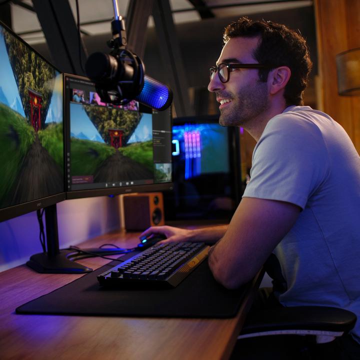 Image du produit HP OMEN 40L Desktop GT21-2027nc PC (Intel Core i5-14400F, 32 Go, 1000 Go, GeForce RTX 4070 Super)