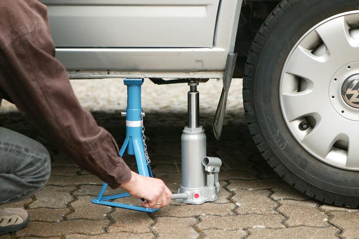 Actual product image Cartrend Hydraulic jack, stick jack 5T