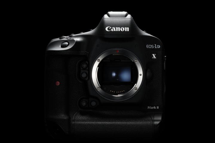 Image du produit Canon EOS 1Dx Mark II (20.20 Mpx, Plein format)