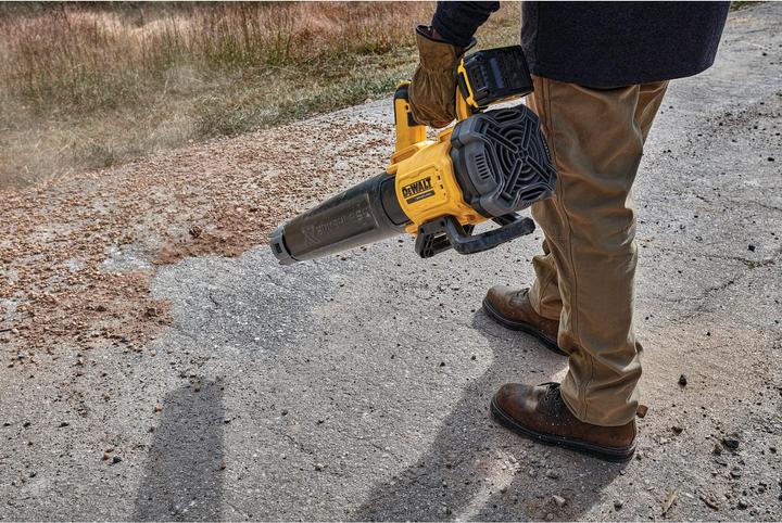 Actual product image DeWalt DCMBL562NXJ (Rechargeable battery operated, Leaf blower)