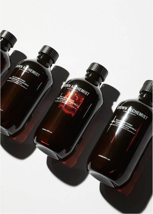 Immagine prodotto Grown Alchemist GROWN Beauty - Tonico equilibrante: rosa, ginseng e camomilla (Panni pulizia, 200 ml)