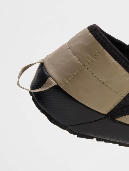 Actual product image North Face Thermoball Traction Mule V (40.5)