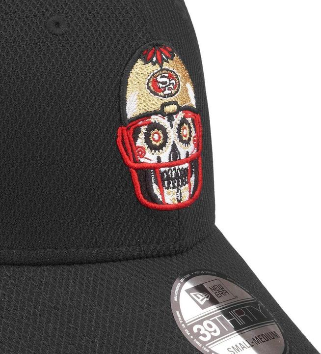 Actual product image New Era 39Thirty Stretchfit Diamond NFL Sugar Skull (XL)