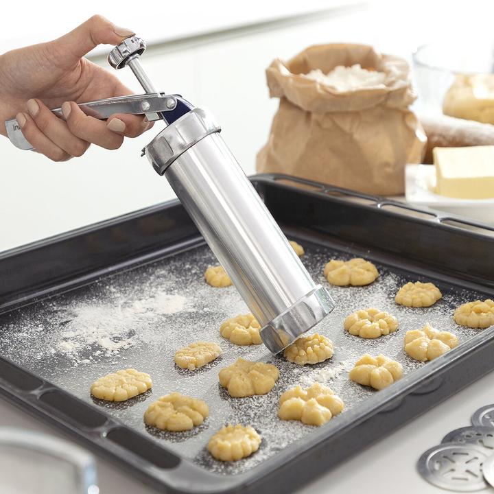 Image du produit InnovaGoods Distributeur de pâte à biscuits et pistolet à peinture - 4 buses (Presse à biscuits)