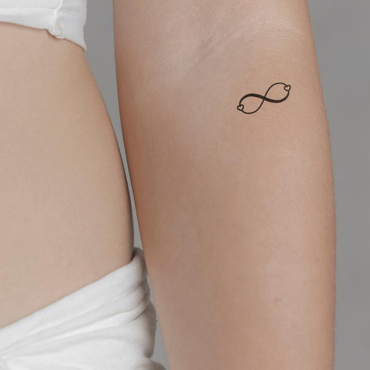 Produktbild minink Temporäres Tattoo – Symbol Unendlichkeit mit Herzen