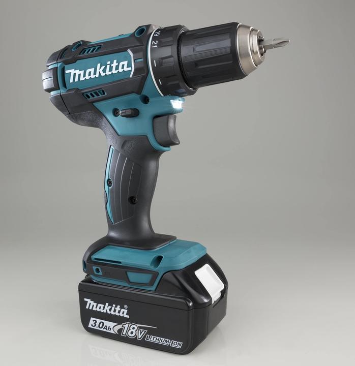 Actual product image Makita DDF482RFJ (Rechargeable battery operated)