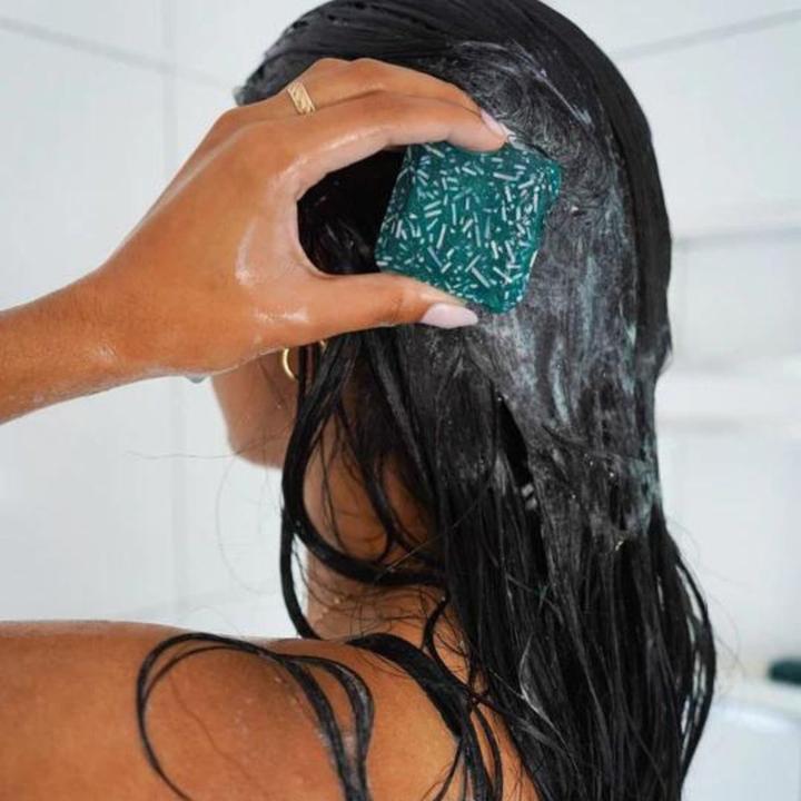 Image du produit Green Room Suds Color Correction Green (Shampoing solide)