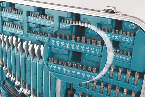 Actual product image Makita P-90532 227 pieces with case
