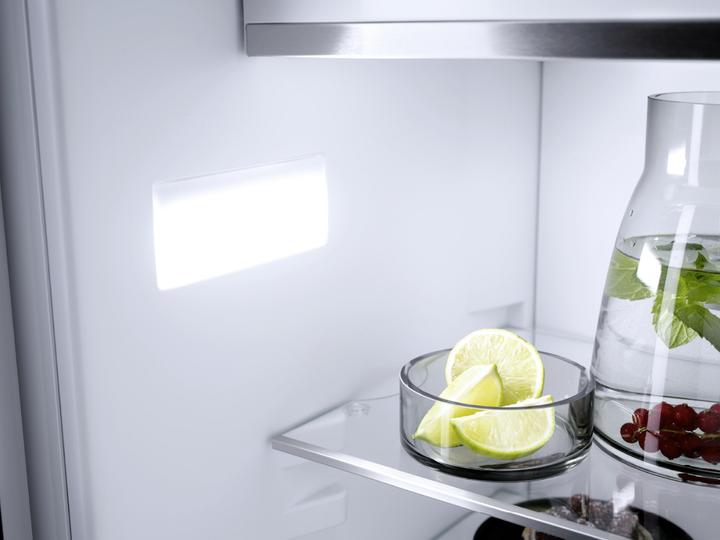 Actual product image Miele K 7732 E (309 l)