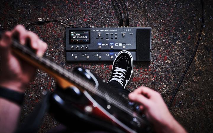 Produktbild BOSS (Electronics) GX-100 (E-Gitarre)