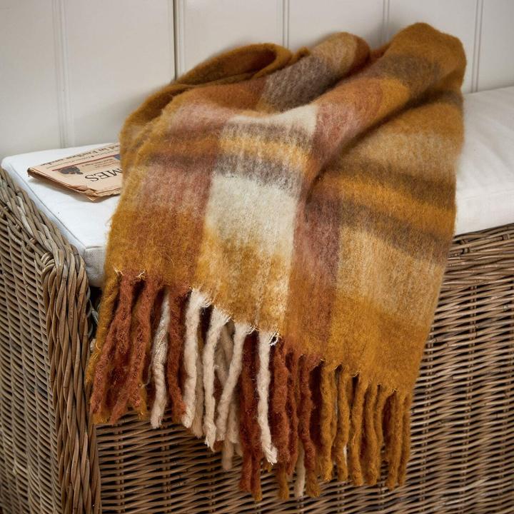 Actual product image Loberon Plaid Alborg orange (H, 130 cm)