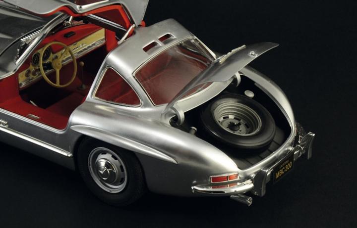 Produktbild 1:16 Mercedes-Benz 300 SL Gullwing