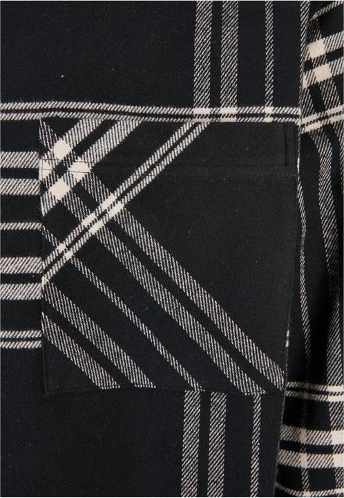 Actual product image Urban Classics Long Oversized Checked Summit Shirt - 19483 (L)