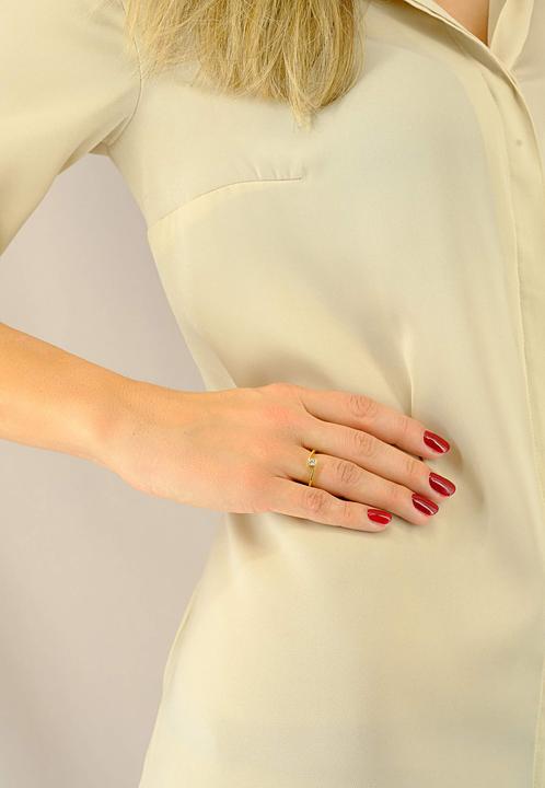 Actual product image Muau Solitaire (50, 750/18 K Gold)
