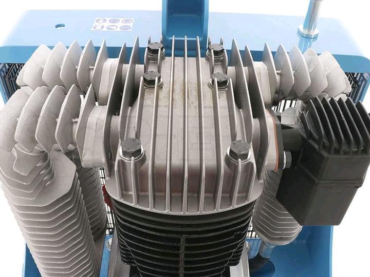 Actual product image Campagnola PTO ECOPLUS 1500 compressor for tractor for olive harvesting and pruning systems (11 bar, 40 l)