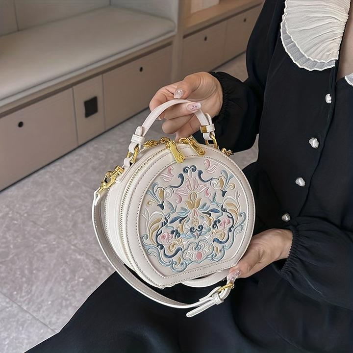 Actual product image Only-Bags.Store Elegant shoulder bag embroidered with flowers - Chic faux leather shoulder bag with gold-coloured