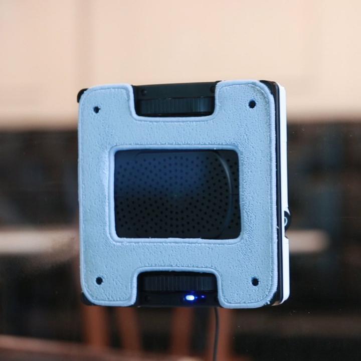 Actual product image Hobot 2S